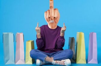 Cool thigns to buy Giant Middle Finger Mask